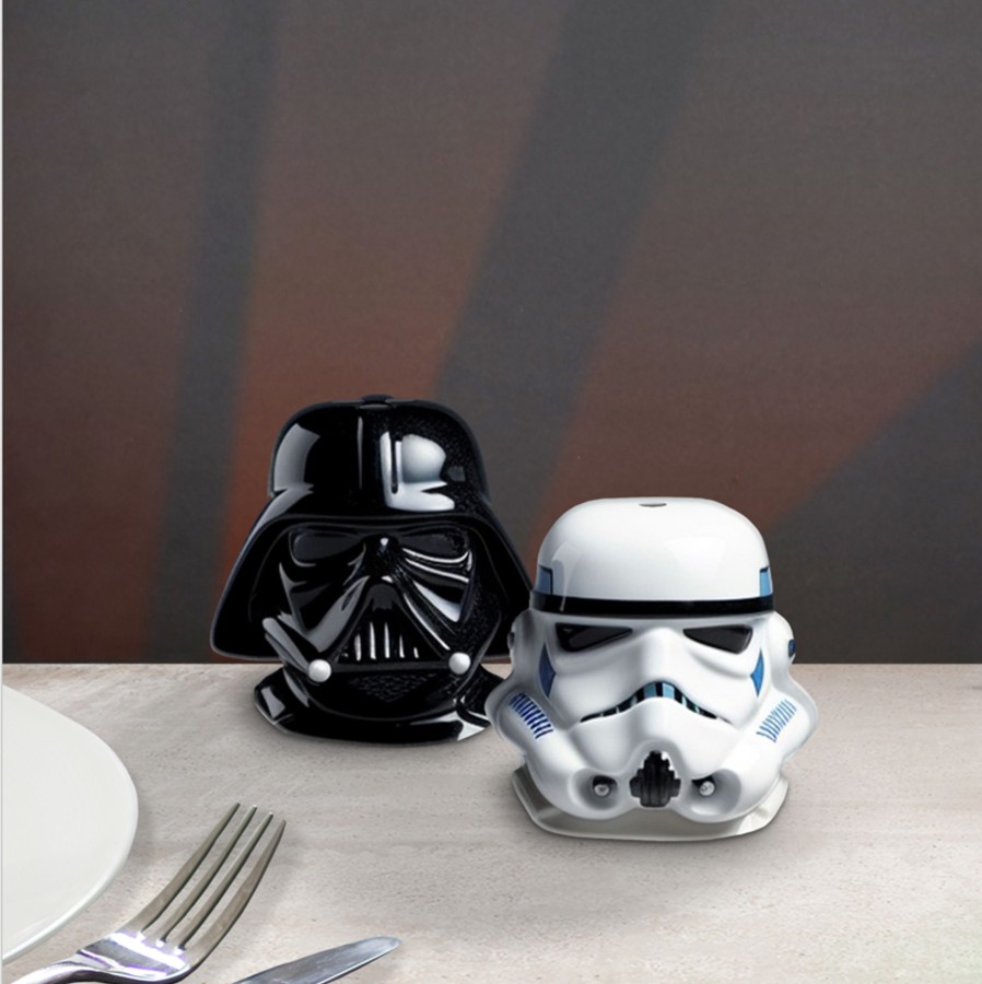 Keuken Paladone | Star Wars - Darth Vader & Stormtrooper - Salt And Pepper Shakers Set