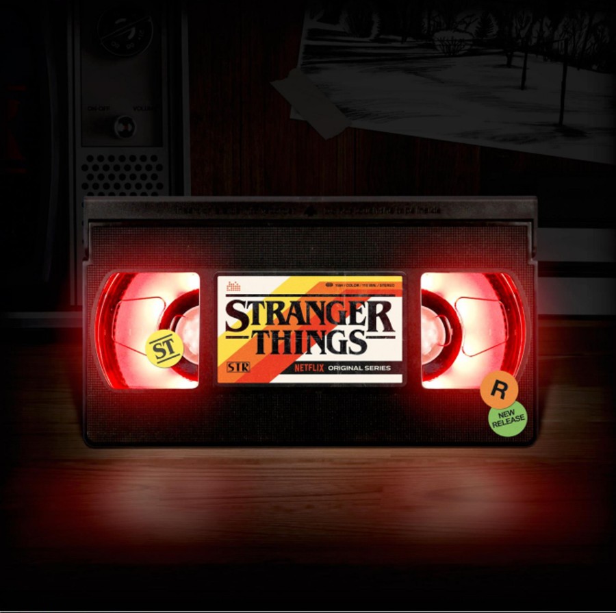 Kantoor Paladone | Stranger Things - Vhs Logo - Light